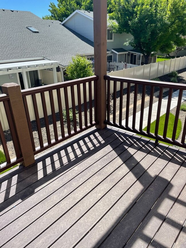 Building Photo - Beautiful 4-Bedroom Home in West Boise