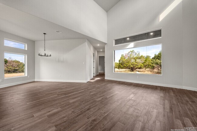 Building Photo - 118 Cap Rock Dr