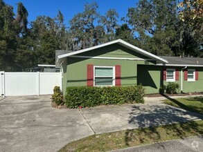 Building Photo - Charming Downtown Orlando Half Duplex – Yo...