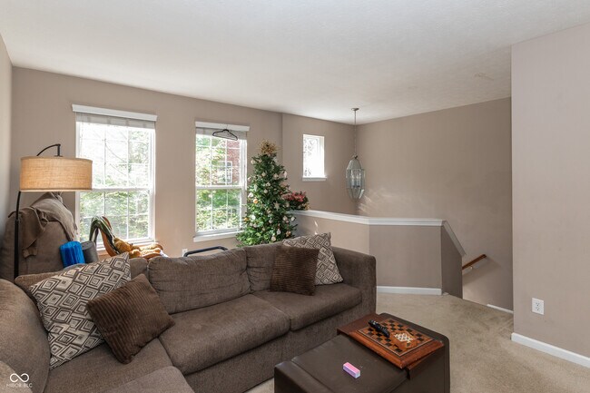 Building Photo - 420 Beverly Ct