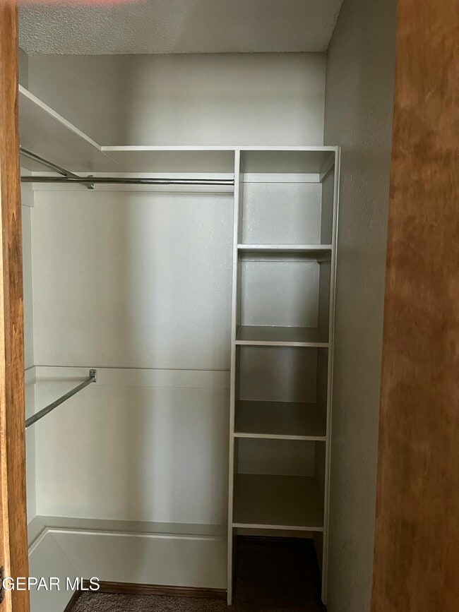 Building Photo - 2601 Jefferson Ave