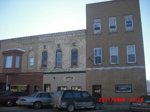 Building Photo - 139 W Railroad St