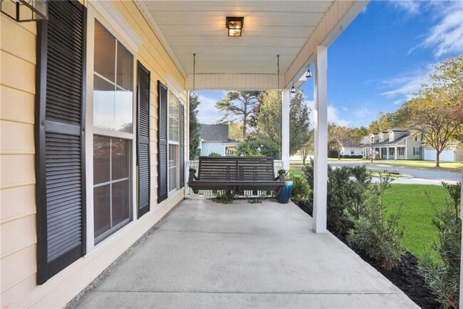 Building Photo - 4-Bedroom Home in Wild Heron with Front Porch and Fenced Yard