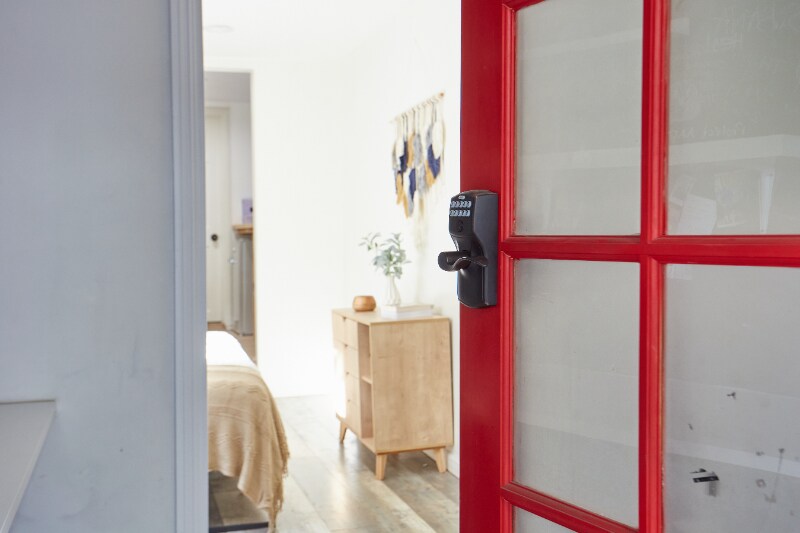 Building Photo - 1053 N Eastman Ave