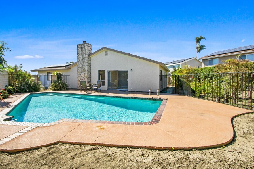 Building Photo - 9451 Harcourt Cir