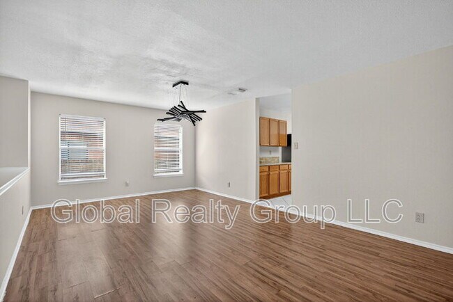 Building Photo - 3580 Olde Moss St