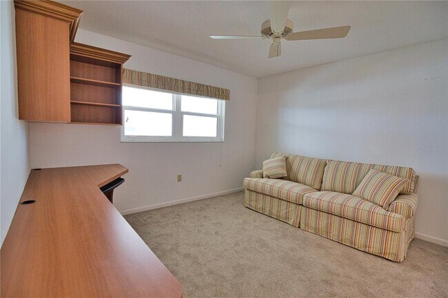 Building Photo - 766 Village Cir