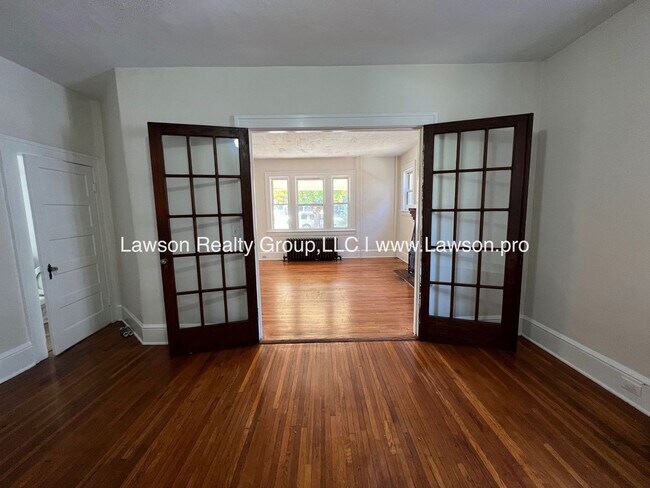 Building Photo - 1625 Westover Ave SW