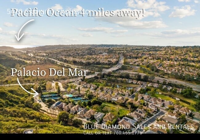 Building Photo - 5470 Caminito Exquisito