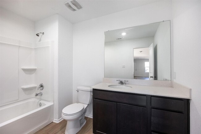 Building Photo - 1125 Largemouth Ln