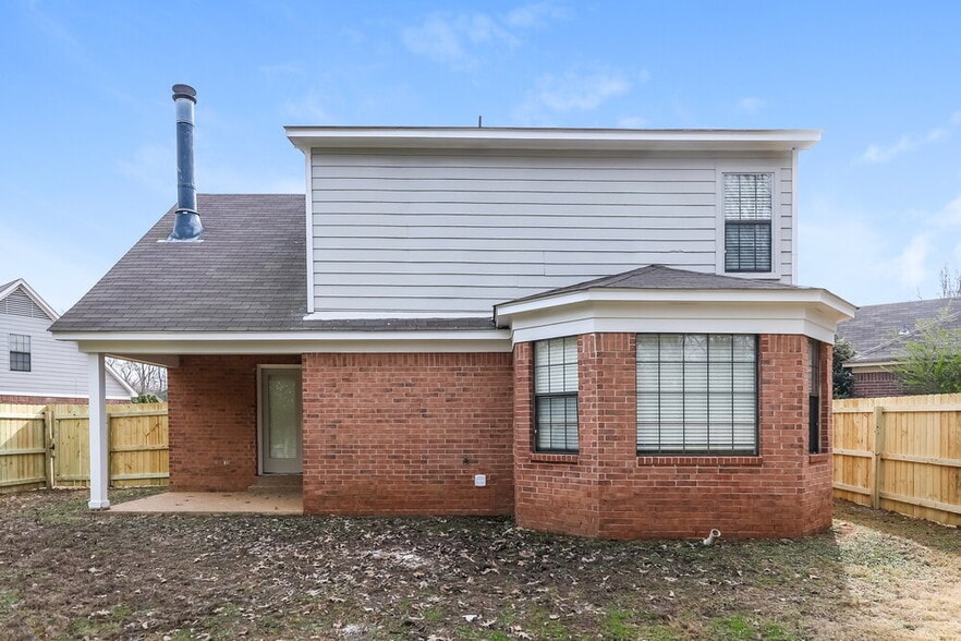 Building Photo - 6887 Delta Newberry Cove