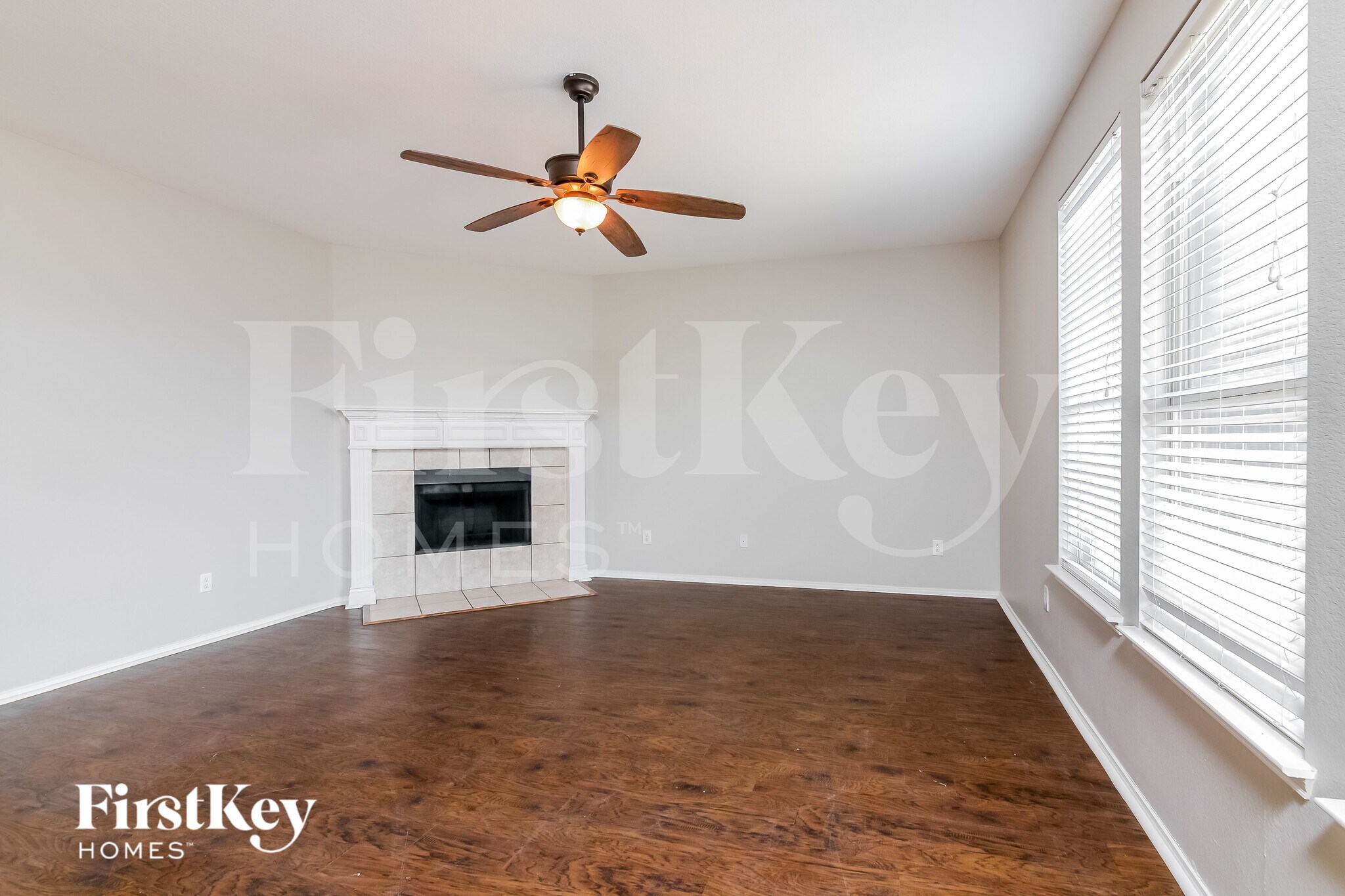 Building Photo - 901 Cutting Horse Dr