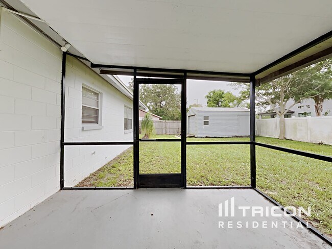 Building Photo - 707 Climate Dr