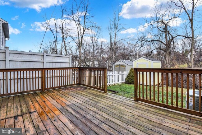 Building Photo - 428 Palmer Terrace