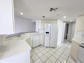 Building Photo - North Highway A1A, Fort Pierce, FL 34949 - 3 BR 2 BA condo