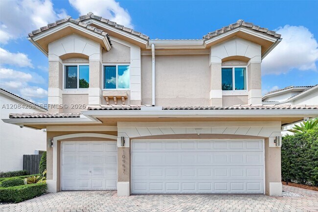 Building Photo - 10957 NW 73rd Terrace
