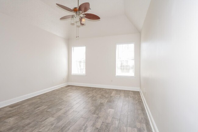 Building Photo - 1080 Cross Wood Ln