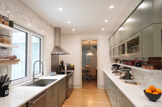 Building Photo - 9 Grey Fox Lane
