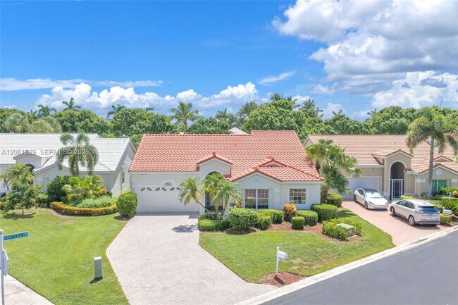 Building Photo - 17194 Ventana Dr