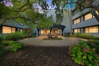 Building Photo - 3645 Peachtree Rd NE