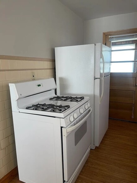 Building Photo - 5530 N Major Ave