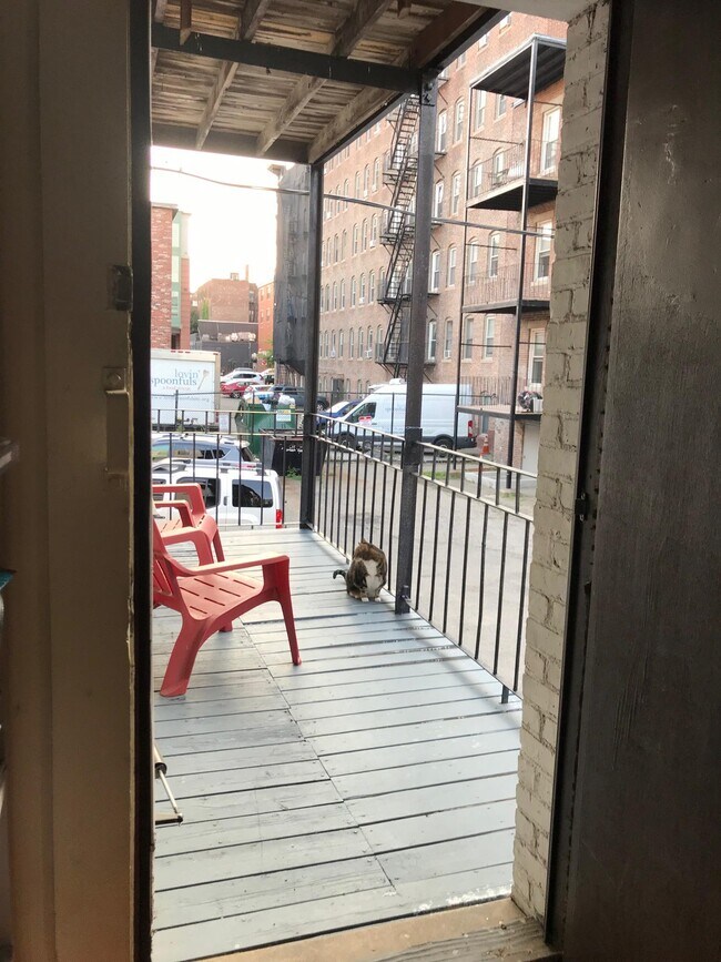 Apt 4 - 11 Gorham St