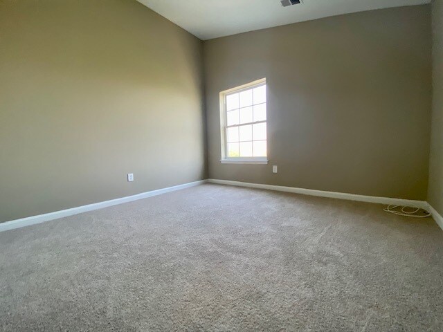 Bedroom 2 - 300 Blue Water Ct