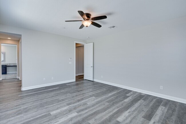 Building Photo - **Luxury 5 Bedroom Pool Home for Rent in Inspirada | Nearly 4,000 Sq Ft on Corner Lot**
