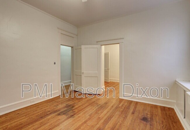 Building Photo - 2417 Eutaw Pl