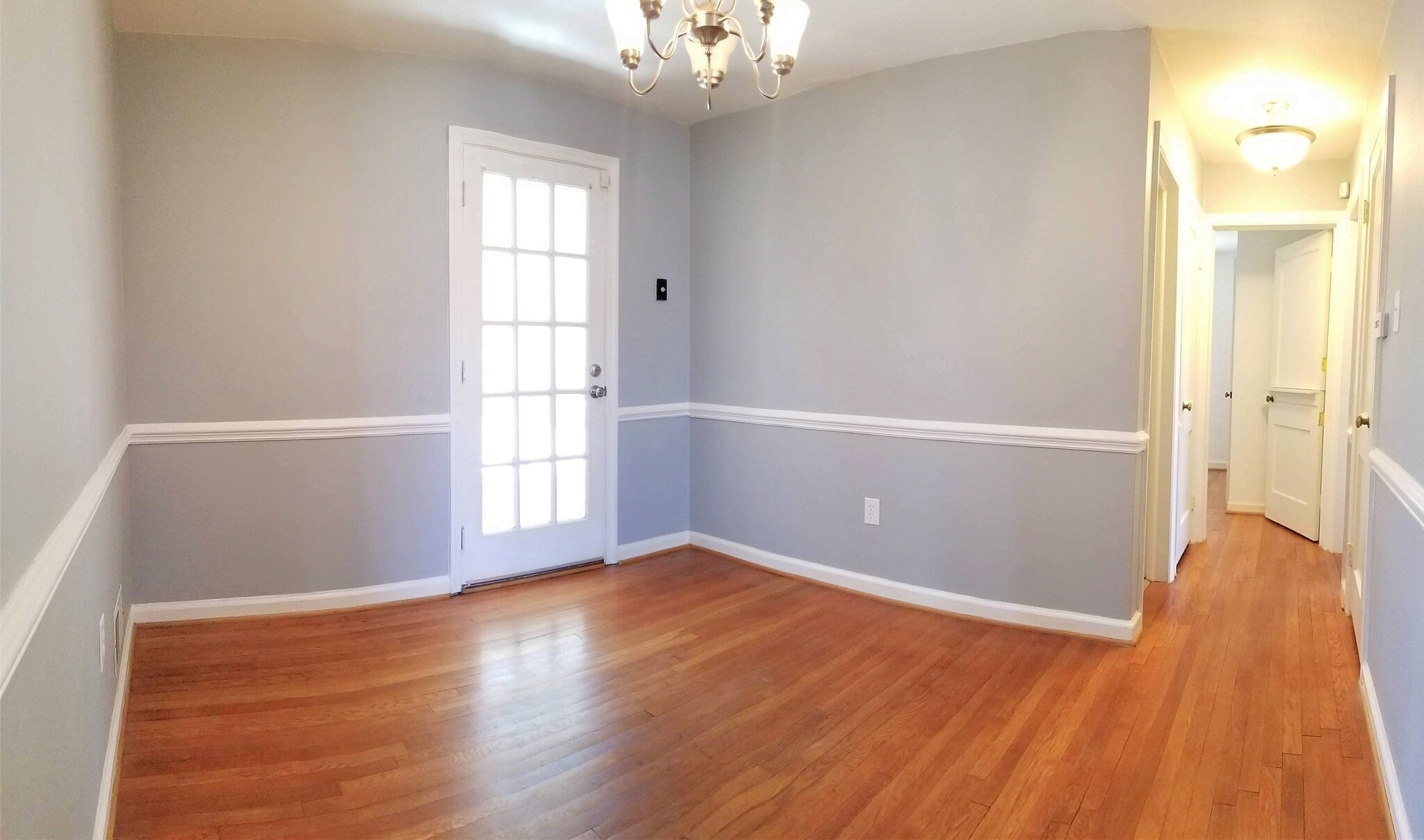 Dining Room - 1921 Wilmington Ave