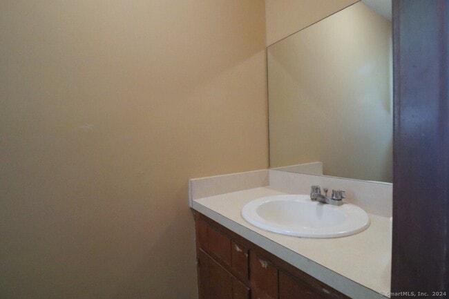 Building Photo - 74 Westerly St