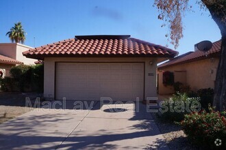 Building Photo - 11627 S Papago Cir