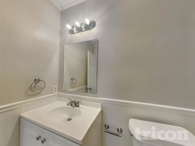 Building Photo - 4020 Brittan Glade Trail