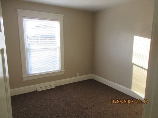 Building Photo - 3235 S Harrison St