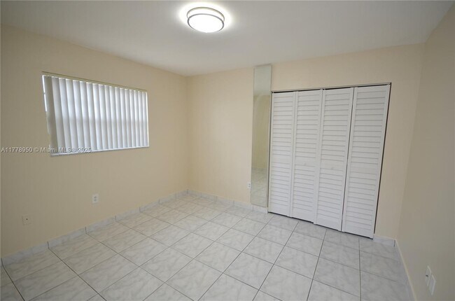 Building Photo - 7333 W 29th Ln