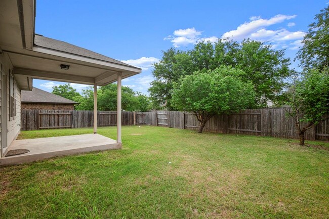Building Photo - 1300 Estival Dr
