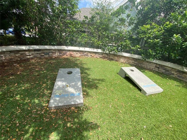 Building Photo - 12843 Madison Pointe Cir