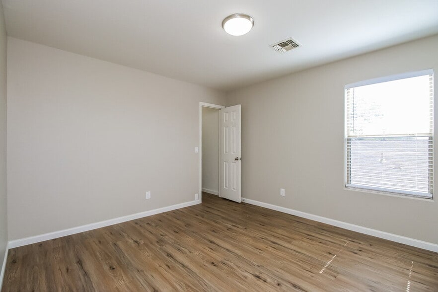 Building Photo - 1861 E Denim Trail