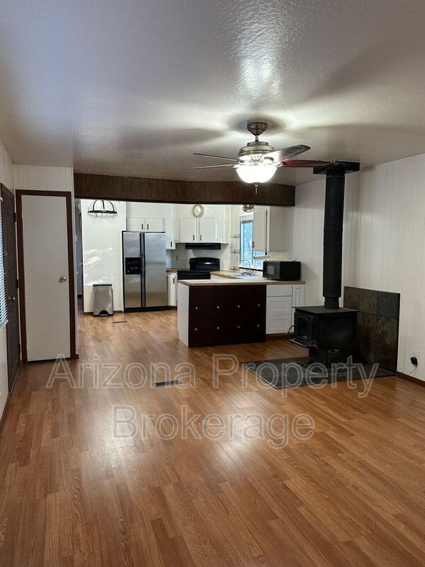 Building Photo - 7786 Toya Vista Rd
