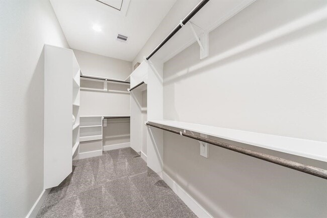 Building Photo - 2149 Hoskins Dr