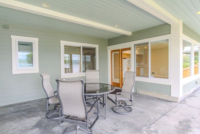 Building Photo - 4Bd/4Ba Seattle Home