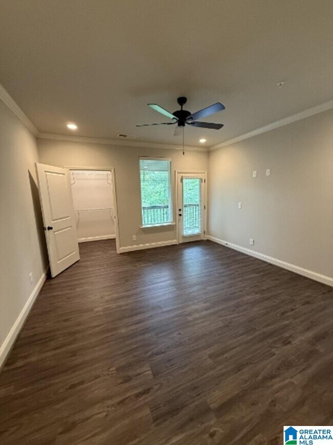 Building Photo - 4315 Lennox Ct