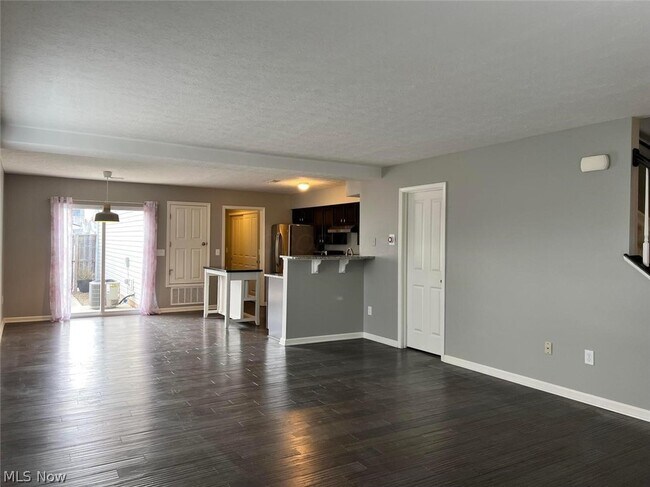 Building Photo - 109 Gifford Rd