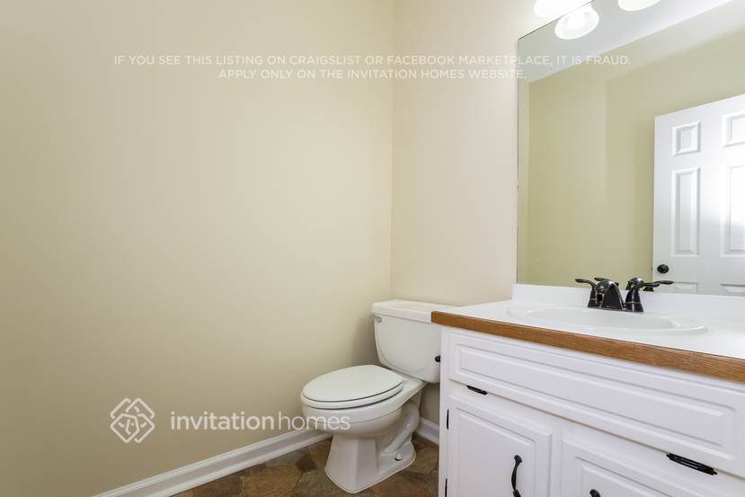 Building Photo - 407 Linda Ct