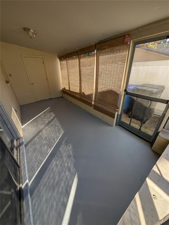 Building Photo - 11513 Valencia Dr