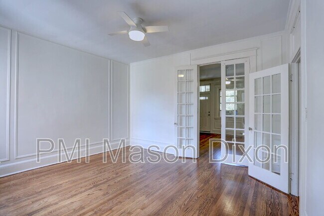 Building Photo - 2417 Eutaw Pl