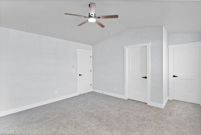 Building Photo - Stylish & Move-In Ready Homes in the Desir...