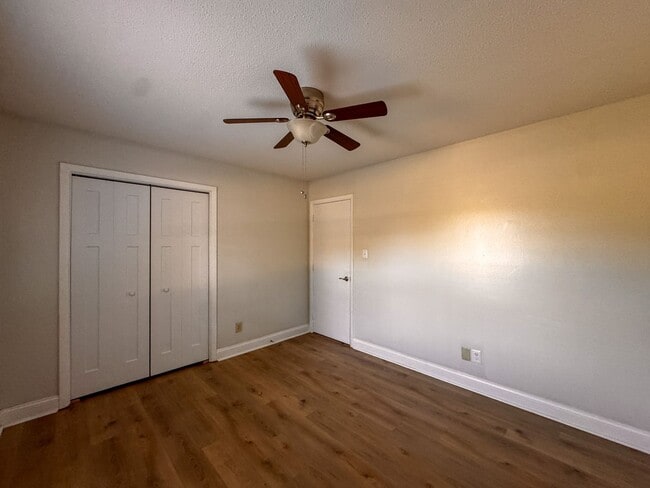 Building Photo - Stylish 3 Bed 2 Bath Home in Jack Britt