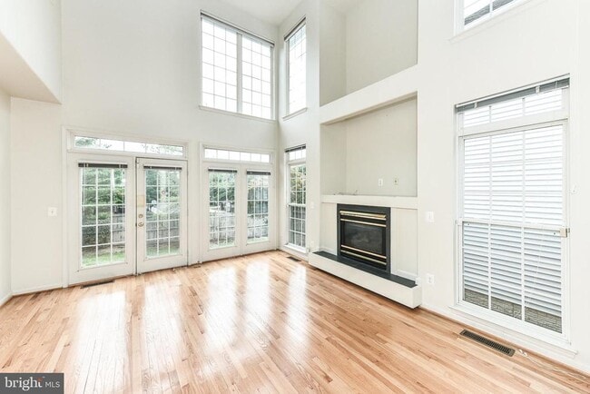 Building Photo - 9804 Bolton Village Ct