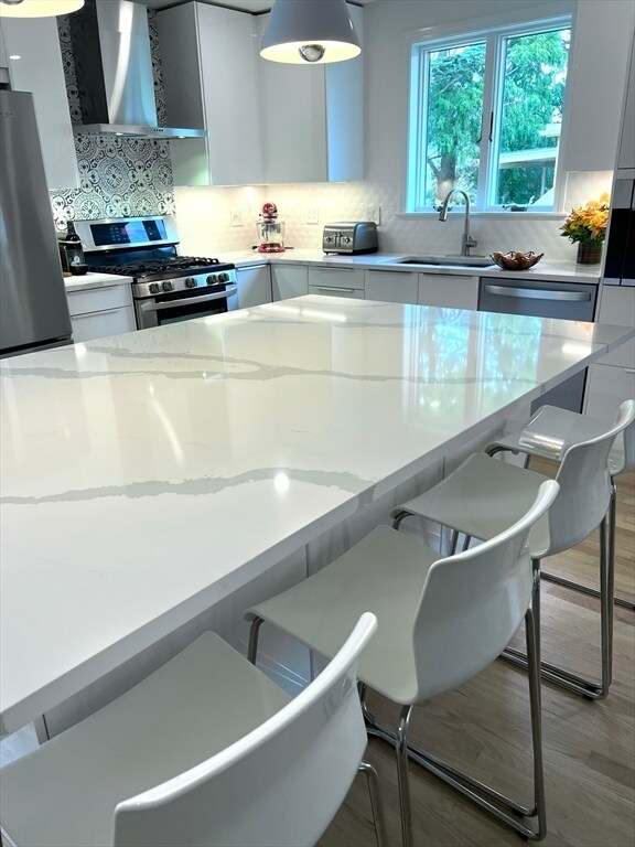 Primary Photo - 90 Monument St